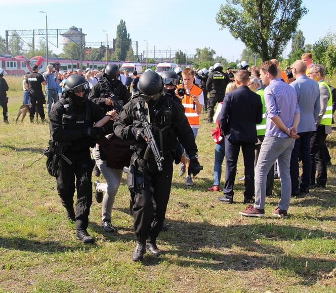 Ćwiczenia antyterrorystów w Poznaniu [ZDJĘCIA]