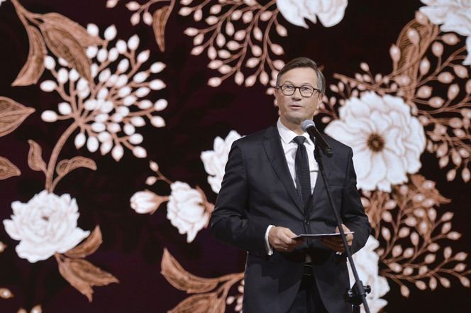 Piotr Cyrwus przez lata próbował pozbyć się „Ryśka z Klanu”, a teraz znów go szufladkują