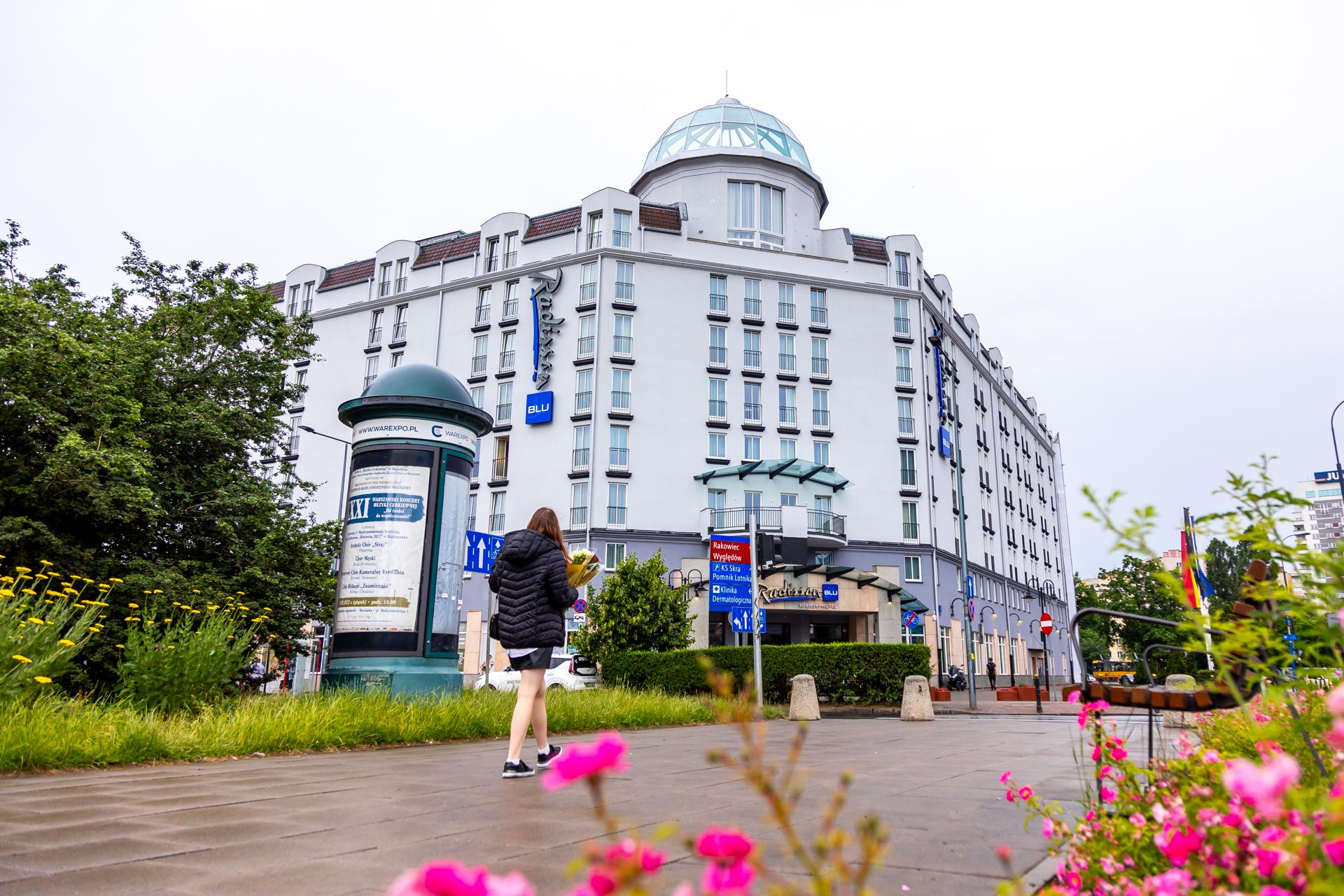 Biały Sobieski: zakończyła się modernizacja hotelu Radisson Blu Sobieski na placu Zawiszy
