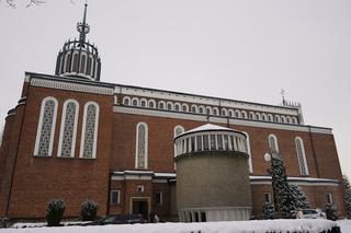 Nowy biskup zdradził, o czym myślał w czasie święceń. WZRUSZAJĄCY wpis