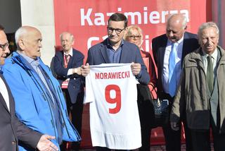 Premier Morawiecki na specjalnym meczu. Stadion Narodowy im. Kazimierza Górskiego