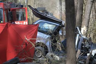 Koszmarny wypadek w Rulewie. Kierowca zginął w Poniedziałek Wielkanocny