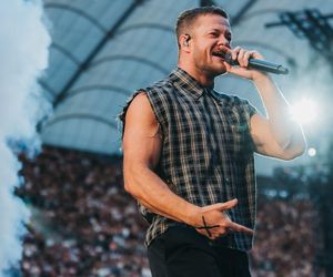 Koncert Imagine Dragons w Warszawie (18.07.2025). Organizatorem koncertu jest Live Nation, a patronem medialnym - Radio ESKA