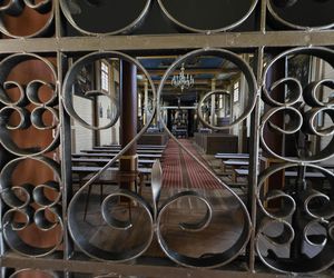 Zabytkowy kościół w Domaradzu.