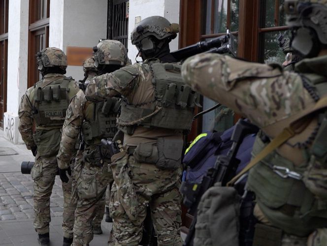 Okradali luksusowe wille pod Warszawą. Zatrzymali czterech mężćzyzn