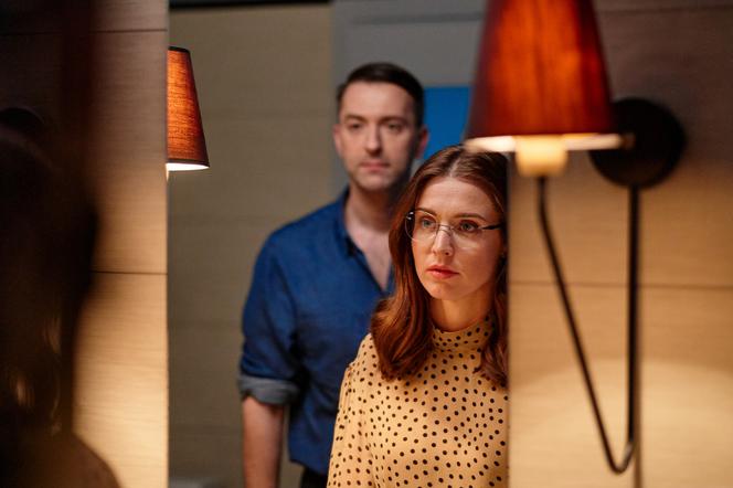 BrzydUla 2, odcinek 257: Ula (Julia Kamińska), Marek (Filip Bobek)