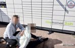 19-letni oszust wpadł, gdy odbierał paczkę