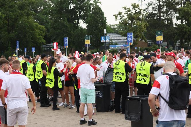 Polscy kibice na meczu z Austrią: "Berlin jest nasz"