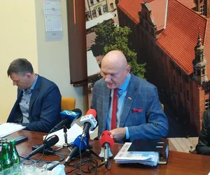 Ceny biletów MZK w Toruniu jednak wzrosną! Prezydent Zaleski przedstawił nowe stawki