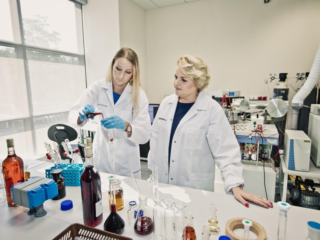 Czy wiesz, co pijesz? Pierwsze akredytowane laboratorium, które bada wina