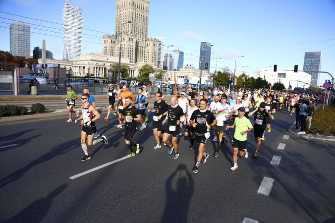 Uczestnicy 46. edycji Nationale-Nederlanden Maratonu Warszawskiego