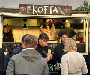 Foodtruckowe miasteczko na Openerze. Za zwykłą zapiekankę zapłacisz majątek 