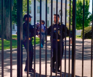 Najmniejszy intruz w Białym Domu. Sprytny kilkulatek ominął zabezpieczenia