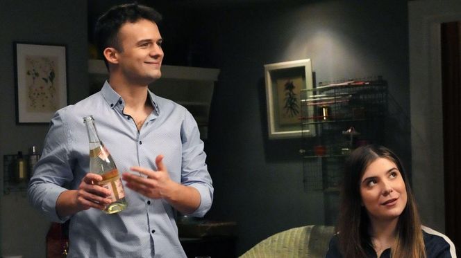 Barwy szczęścia odc. 3219. Agata (Natalia Zambrzycka), Ignacy (Olaf Staszkiewicz)