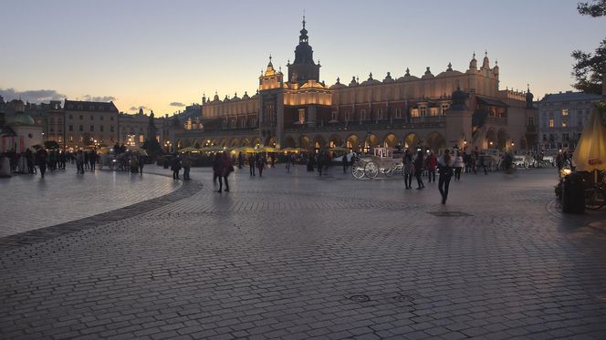 To miasto w Małopolsce jest nazywane Barceloną Południa. Mało kto wie, że jest większe od hiszpańskiego hitu turystycznego