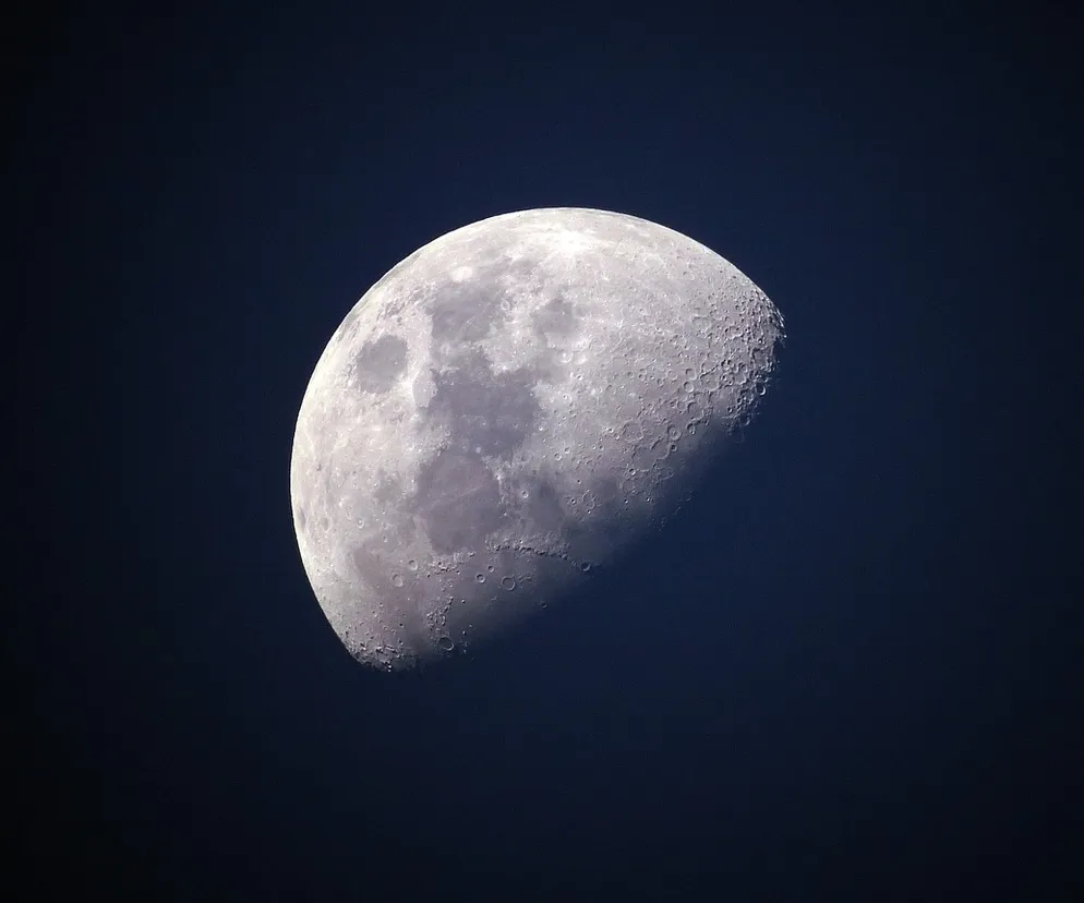 Będzie polska  misja orbitalna wokół księżyca?