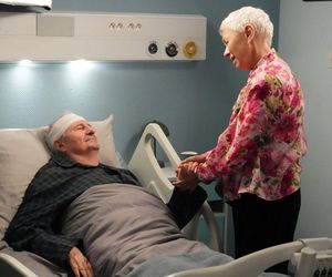 Barwy szczęścia odc. 3223. Krystyna Złota (Hanna Bieluszko), Krzysztof Jaworski (Jacek Kałucki)