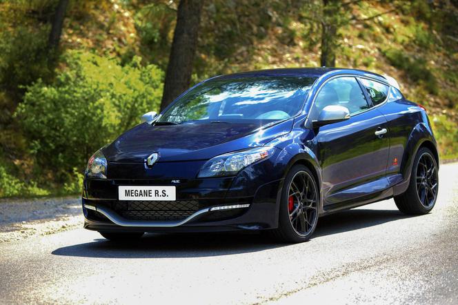 Renault Megane R.S. Red Bull Racing RB8