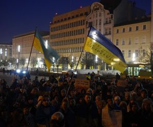 Manifestacja w trzecią rocznicę wybuchu wojny w Ukrainie