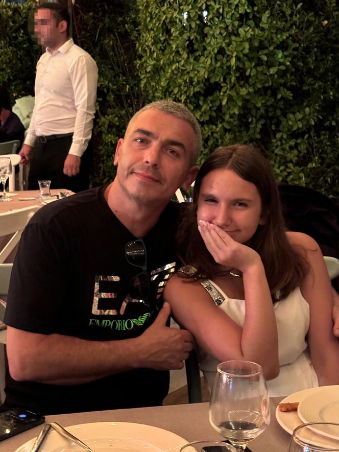 Martwe dziewczynki na dachu metra! Już wiadomo, kim były