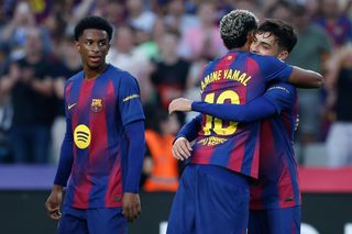 Liga Mistrzów: Barcelona i Olympiakos nie zagrają we wtorek o 21! Zaskakująca decyzja UEFA