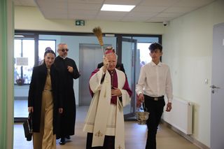  Abp Jędraszewski: nie można formować sumień młodego człowieka bez odniesienia do krzyża