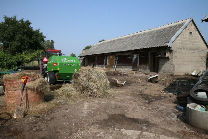 Rolnicy. Podlasie. Dom Gienka i Andrzeja z Plutycz - tak było kiedyś