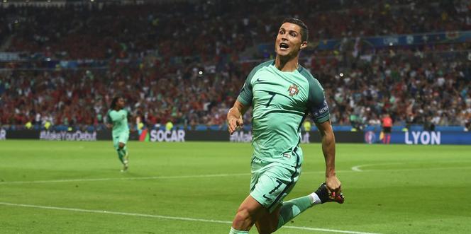 Cristiano Ronaldo znów przeszedł do historii! Strzelecki rekord CR7 [WIDEO]