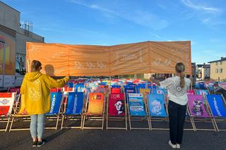 Alior kino na leżakach