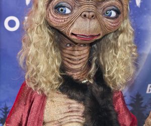 Oto przebrania gwiazd na Halloween! Ona przebrała się bez ubrań! a Heidi Klum za E.T.