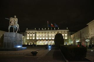 Wieczorne spotkanie Andrzeja Dudy z PiS w pałacu prezydenckim