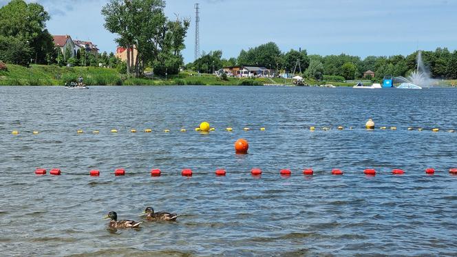 Kąpielisko "Wodna Dolina" w Koszalinie z zakazem wstępu do wody