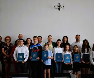 Miasto Aleksandrów Kujawski promuje sport. Stypendia dla młodych sportowców przyznane