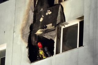 Warszawa. Pożar mieszkania na Majdańskiej. Pięć osób poszkodowanych