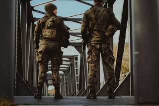 Wojsko na kolei. Śmigłowiec wesprze patrole WOT po aktach dywersji