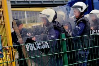 ĆWICZENIA NA STADIONIE