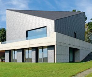 Nietypowe bryła i wnętrza śląskiego domu