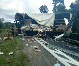 Tragedia na DK6. Zderzyły się ciężarówki. Nie żyje jedna osoba