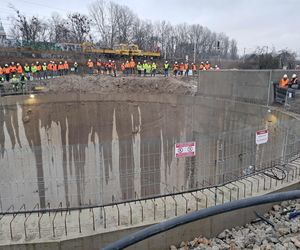 Faustyna skończyła przed terminem, Katarzyna nadal stoi 