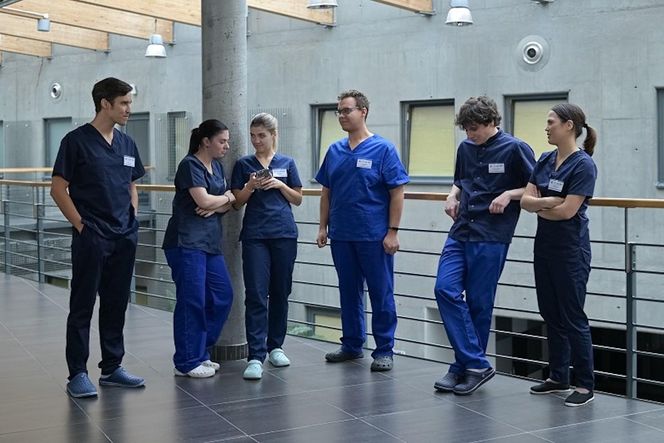 Pierwsza miłość, odcinek 3952: Julita (Dagmara Bryzek), Filip (Dominik Smaruj)