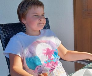 Krzyż runął na 5-letnią Marysię! Cudem przeżyła, a winnych wciąż brak