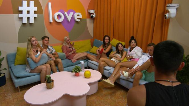 Love Island 9: Daria wyrasta na nową bohaterkę programu. Choć niektórzy są mocno oburzeni