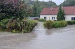 Zalane ulice, woda w budynkach. Dramatyczna sytuacja w powiecie elbląskim