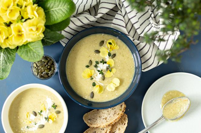 Łatwiutka zupa krem z mrożonych brokułów i kalafiorów - przepis dla opornych