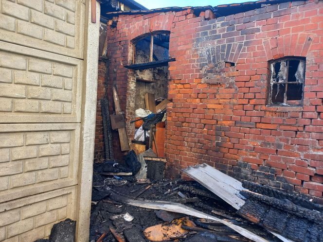 Nocny pożar na Sienkiewicza w Lesznie. Możliwe, że to było podpalenie