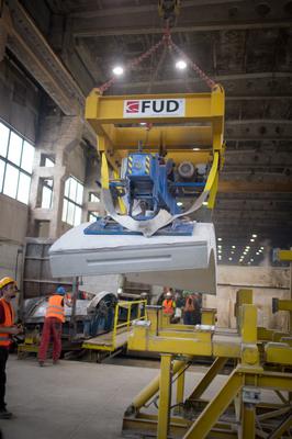 TUBING ŻELBET METRO TUNEL OTWARCIE FABRYKA