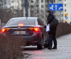 Zbigniew Ziobra wraca do domu po zatrzymaniu