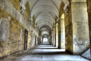Sensacyjne odkrycie w klasztorze w Lubiążu. Niemcy prowadzili tam tajne prace?