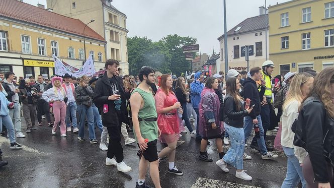 Kortowiada 2025. Parada Wydziałów rozpoczęła juwenalia. Zobacz zdjęcia!