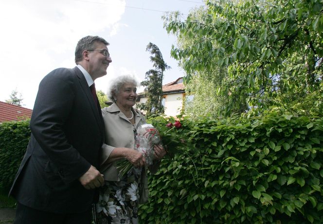  Odeszła matka byłego prezydenta Bronisława Komorowskiego